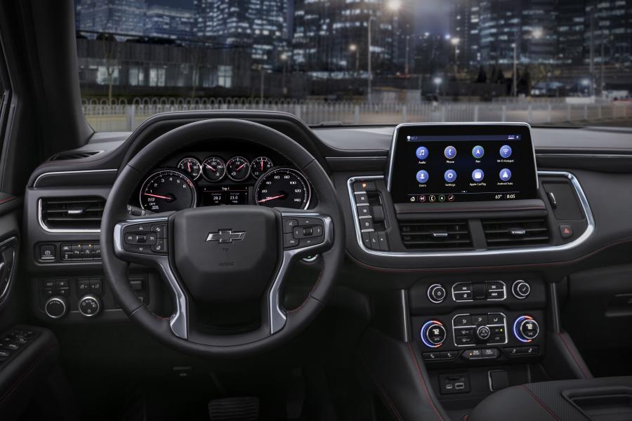 Торпедо Chevrolet Tahoe RST 2020 года  (фото 21 из 24)